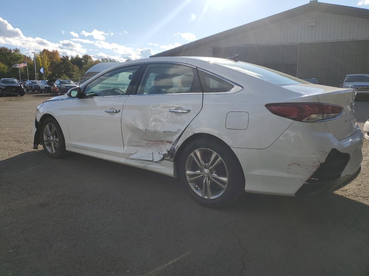 2019 Hyundai Sonata - Image 2