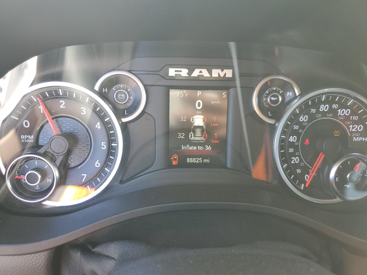 2020 RAM 1500 - Image 9