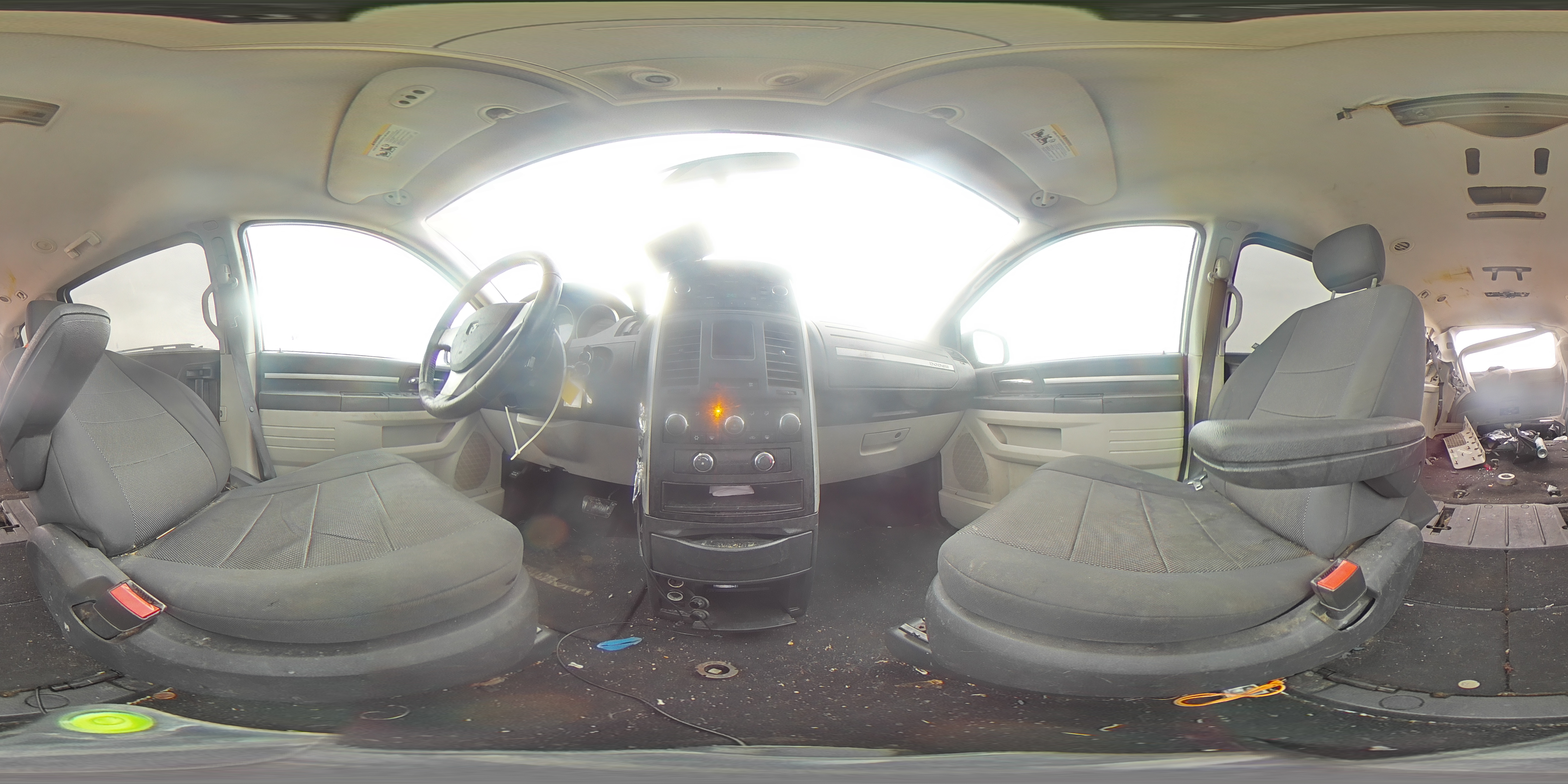 2008 Dodge Caravan - Image 13