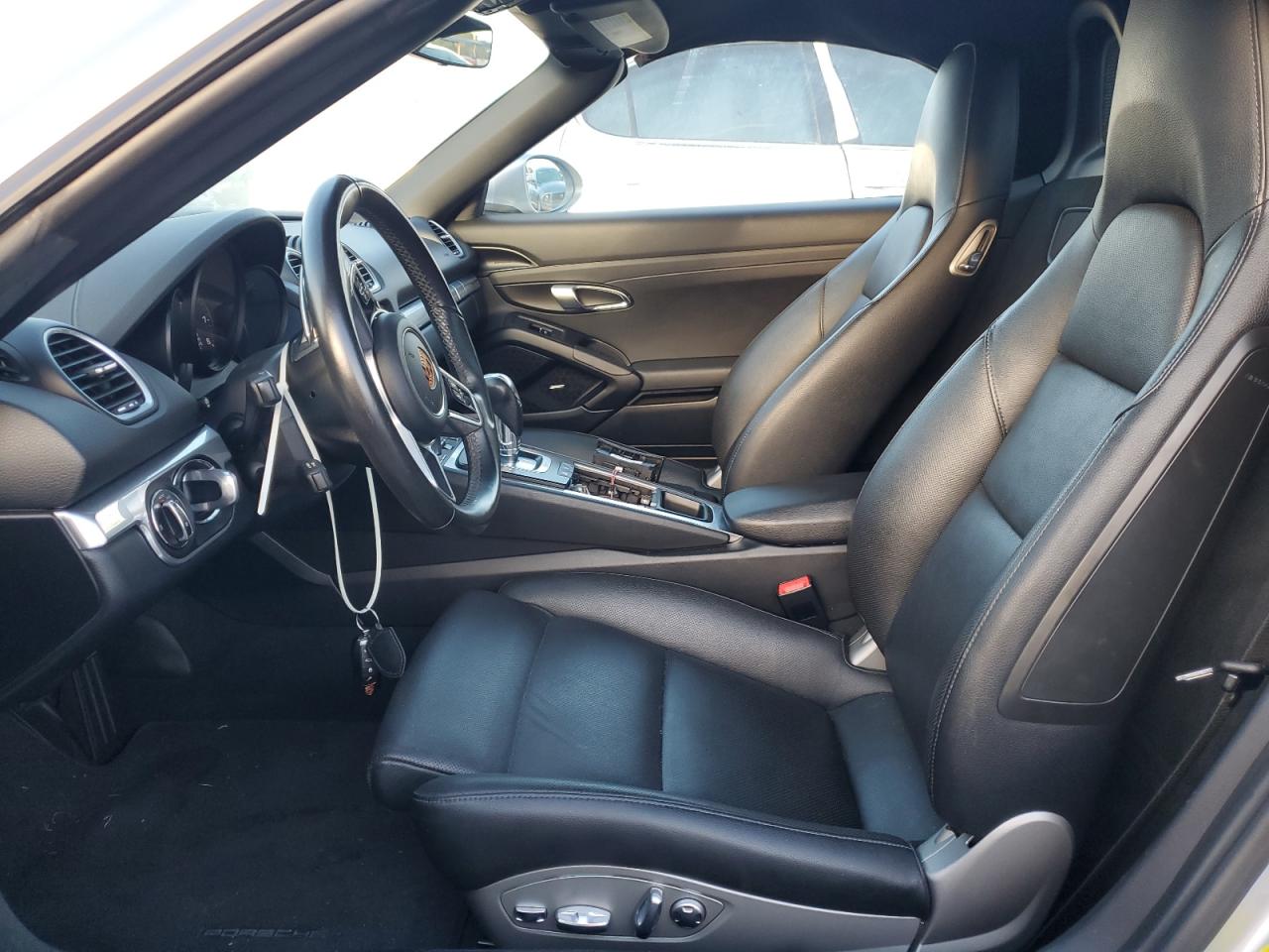 2019 Porsche Boxster - Image 7