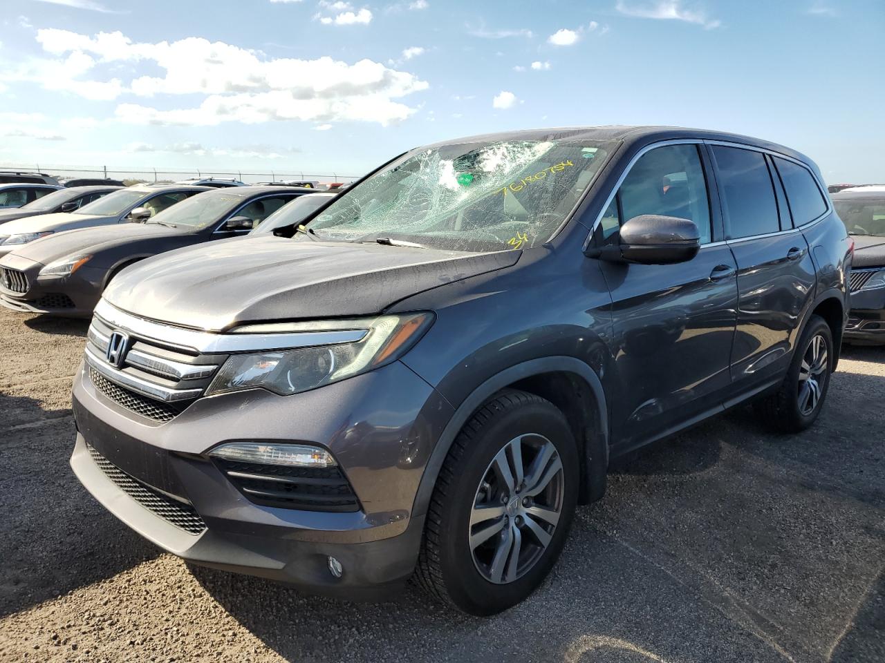 2017 Honda Pilot - Image 1