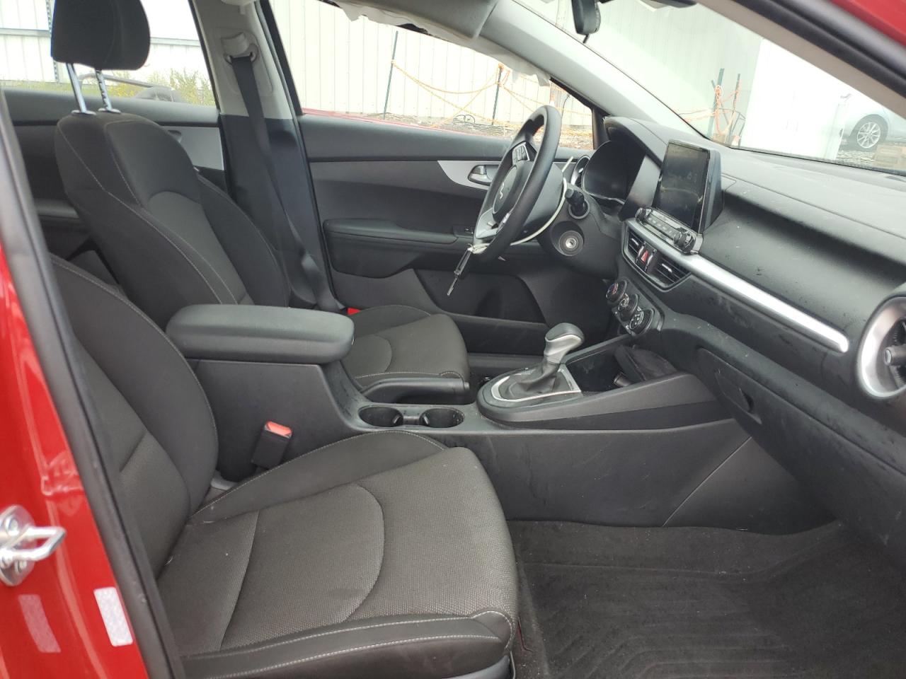2024 Kia Forte - Image 7