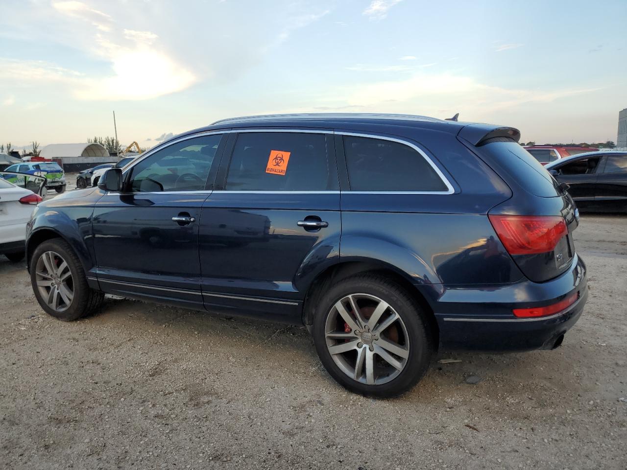 WA1LGAFE3FD003228 2015 AUDI Q7 - Image 2