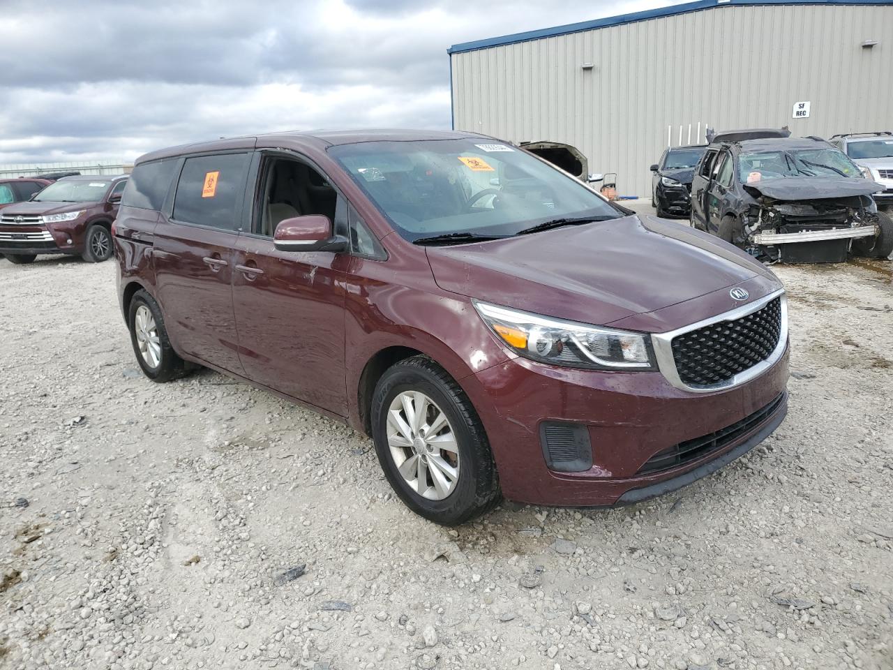 2017 Kia Sedona - Image 4