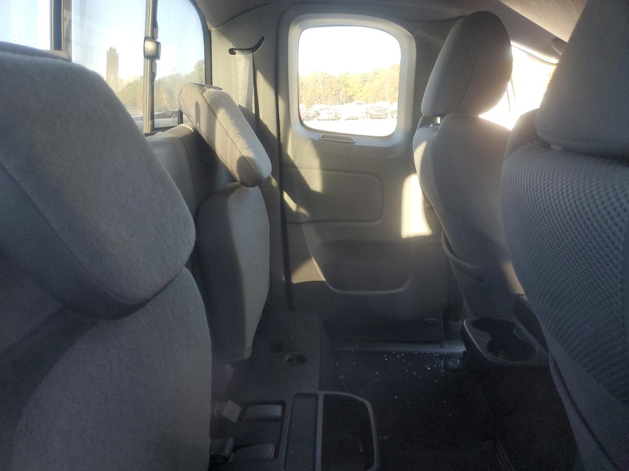 2014 Toyota Tacoma - Image 10