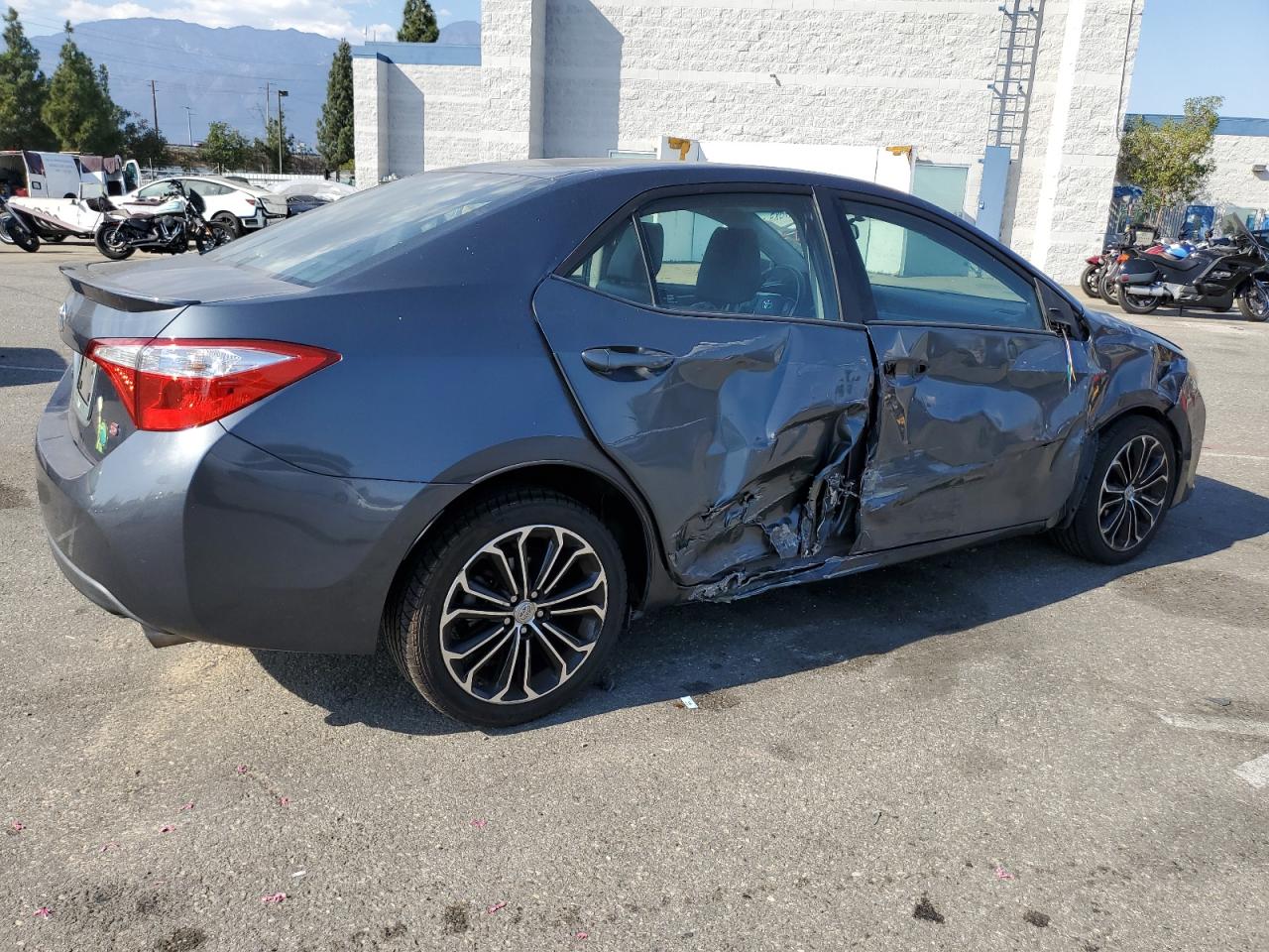 2016 Toyota Corolla - Image 3
