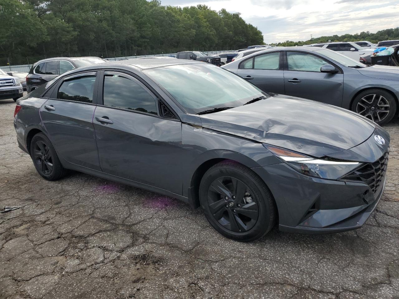 2023 Hyundai Elantra - Image 4
