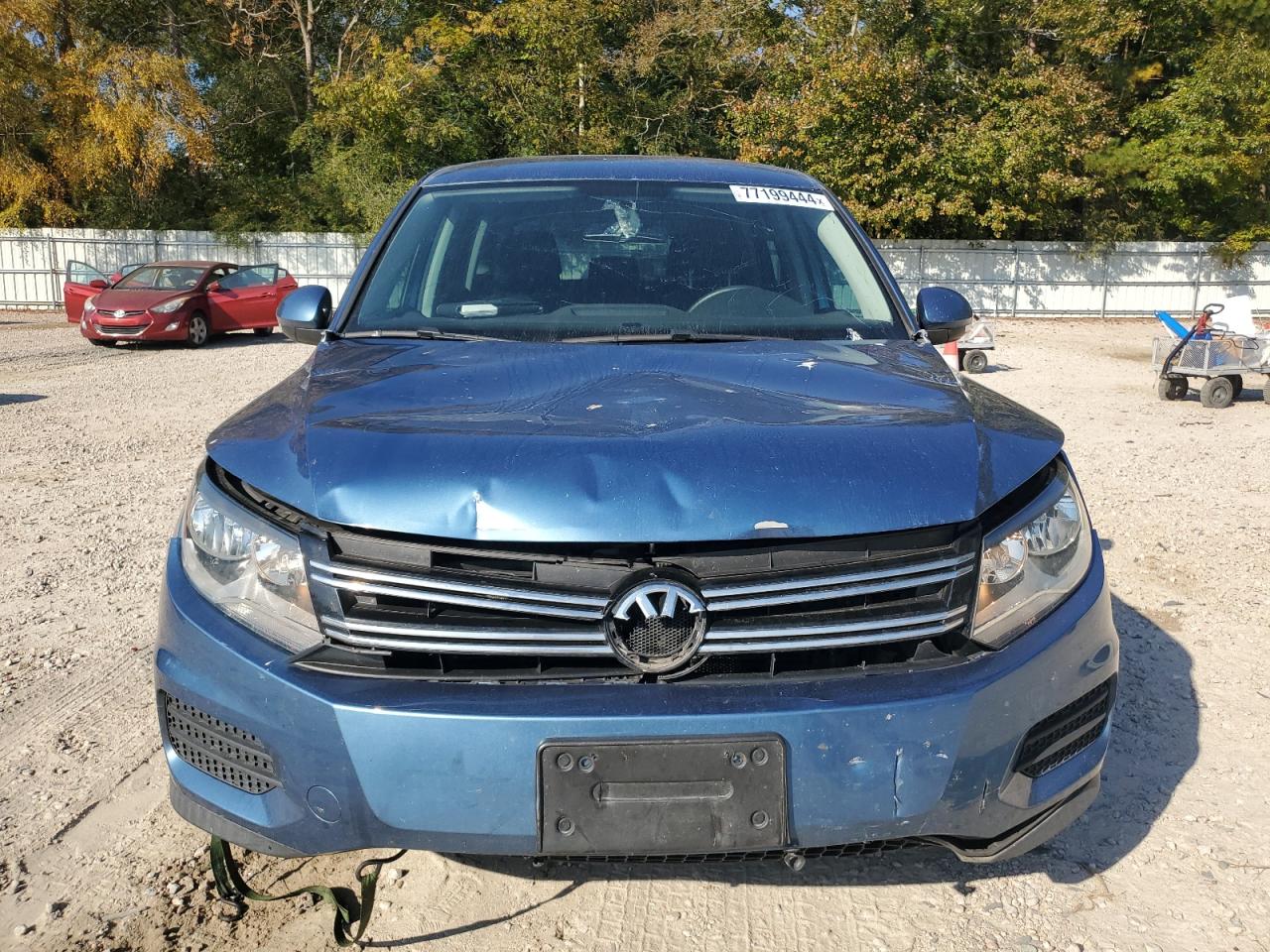 2018 Volkswagen Tiguan - Image 5