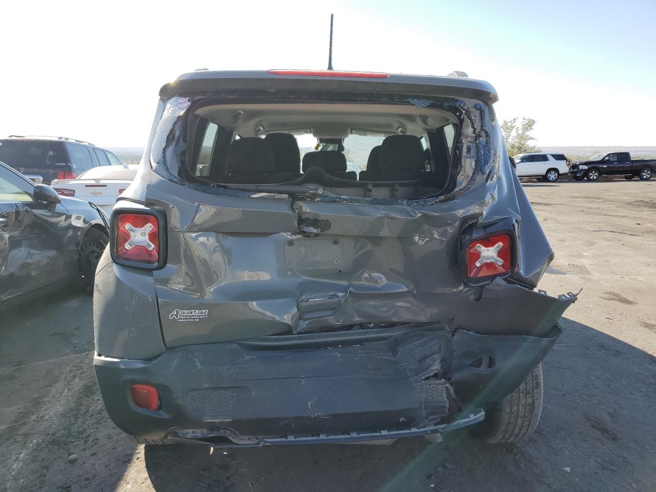 2020 Jeep Renegade Latitude VIN: ZACNJABB0LPL86440 Lot: 75634784