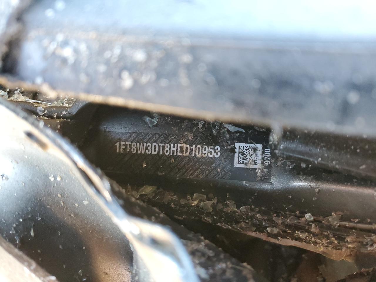 2017 Ford F350 - Image 12