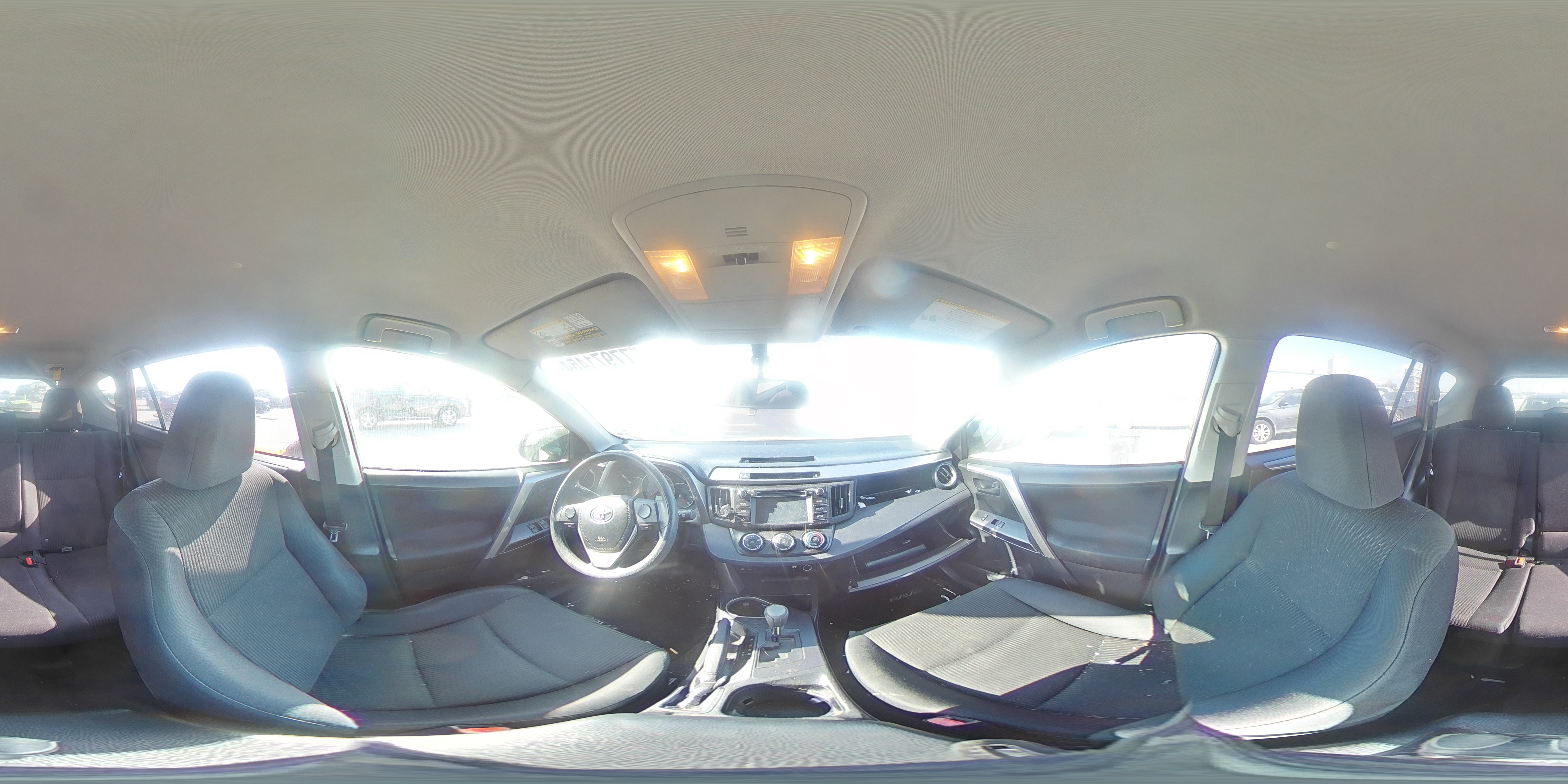 2016 Toyota RAV 4 - Image 13