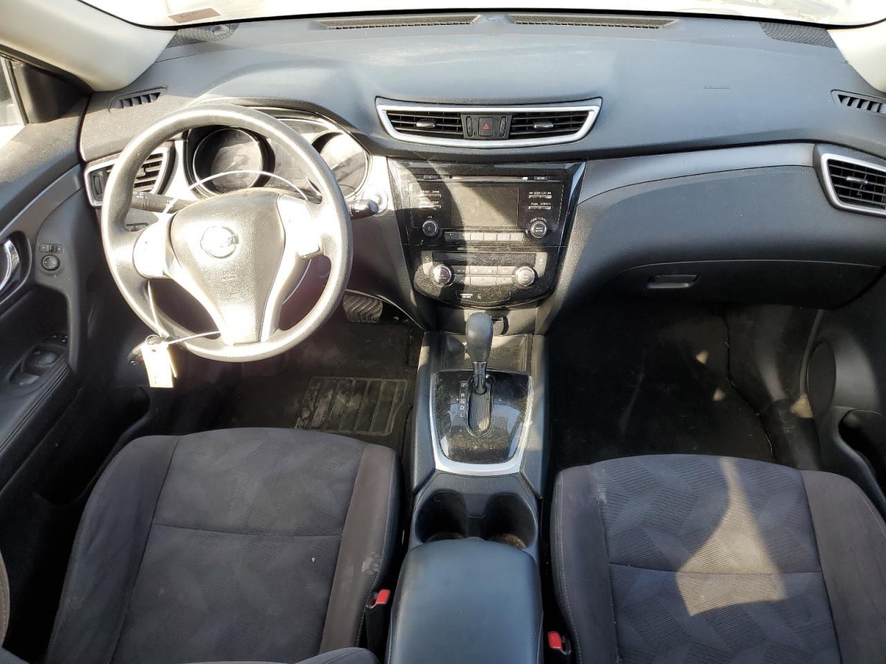 2015 Nissan Rogue - Image 8