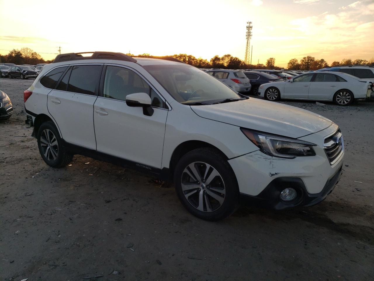 2019 Subaru Outback - Image 4