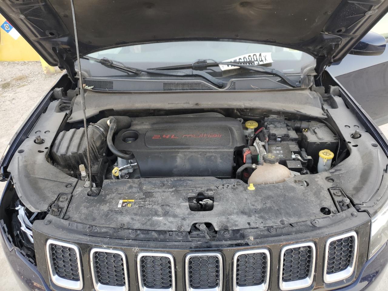 3C4NJDBB7JT331848 2018 Jeep Compass Latitude