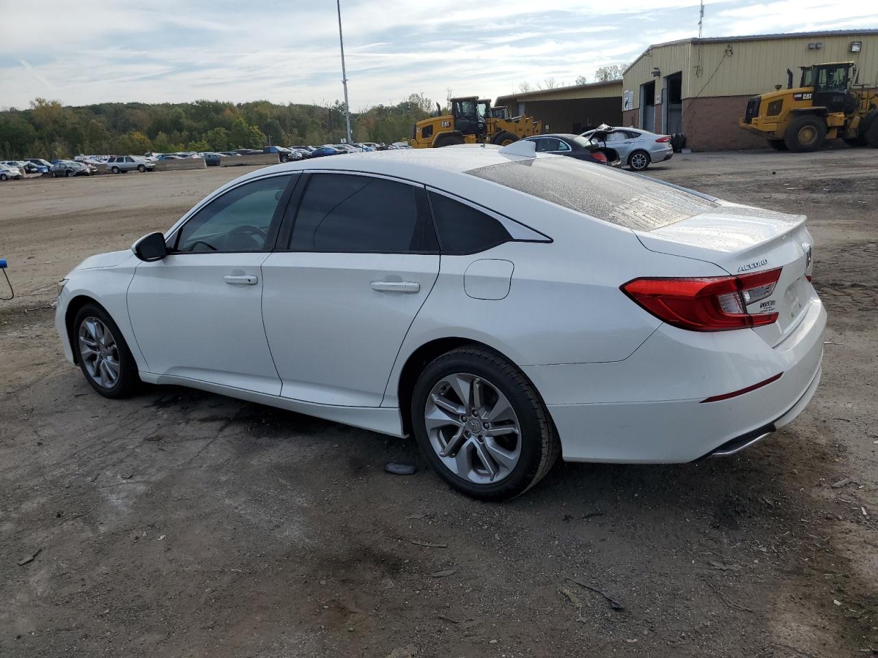 1HGCV1F14KA047387 2019 HONDA ACCORD - Image 2