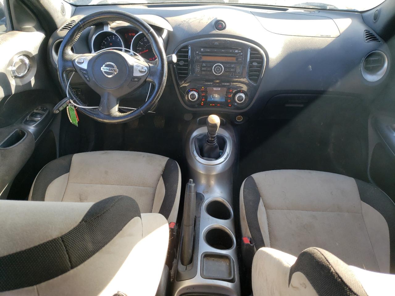 2011 Nissan Juke S VIN: JN8AF5MR4BT002333 Lot: 75126664