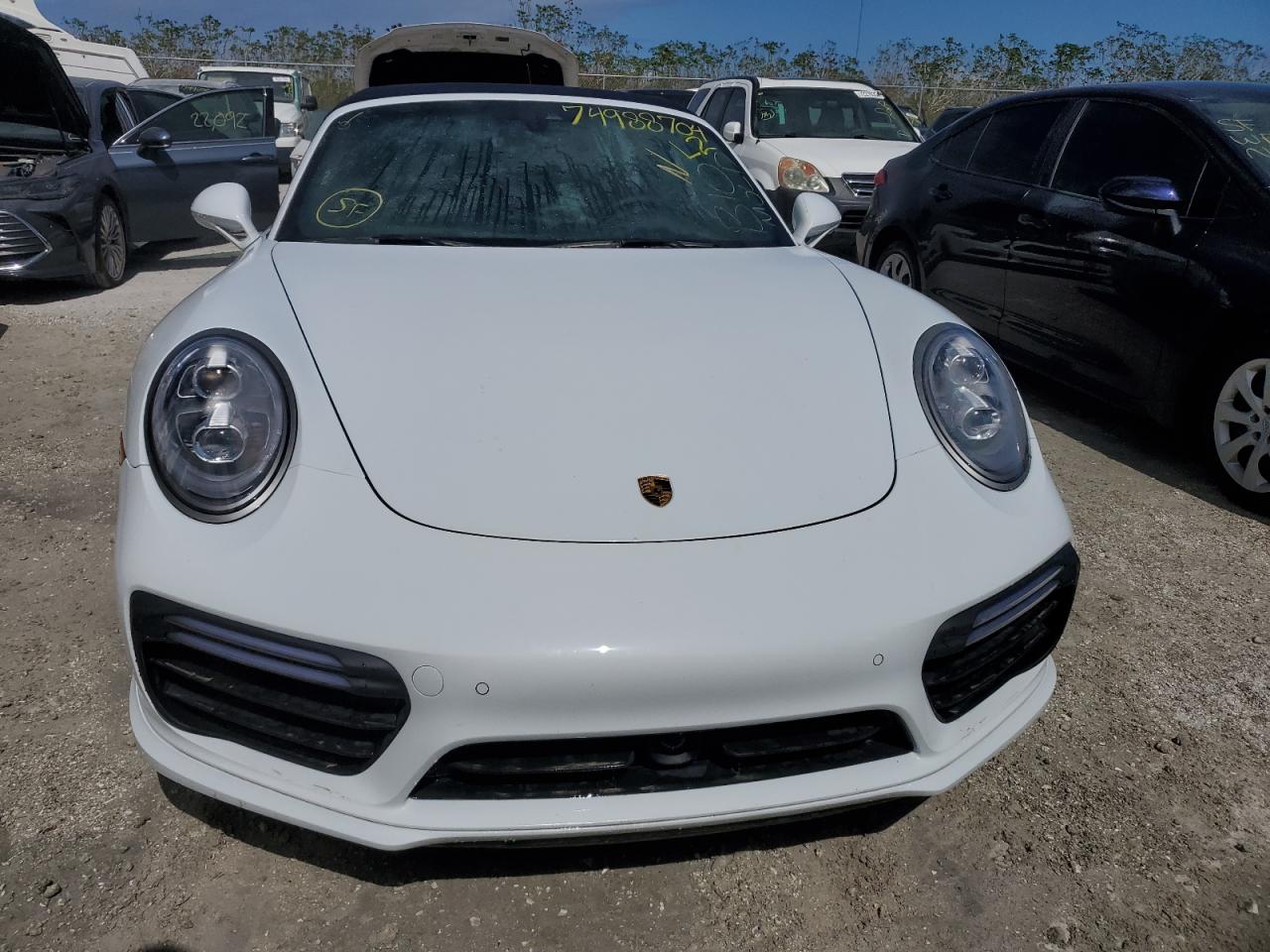 2019 Porsche 911 - Image 5