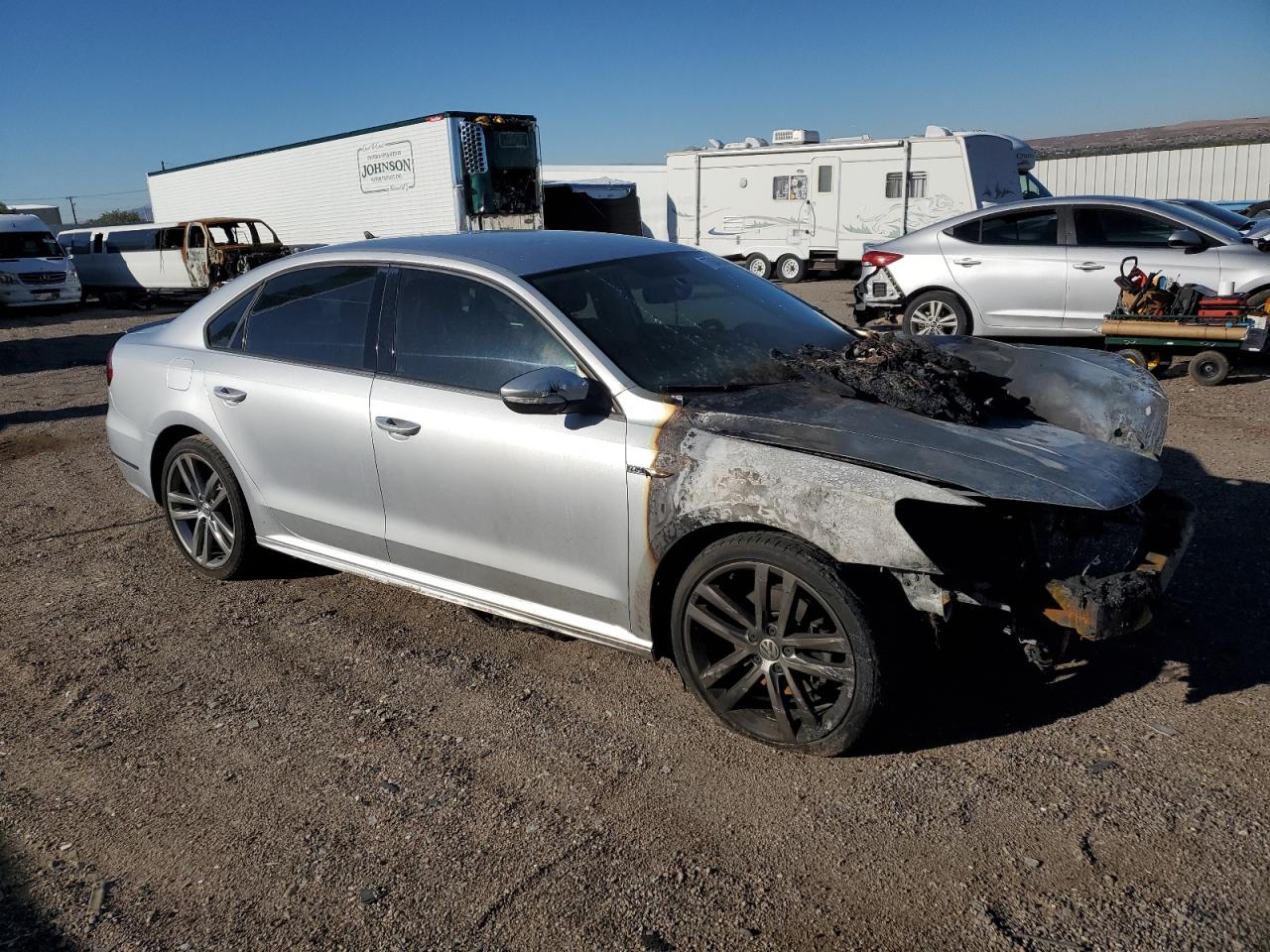 2018 Volkswagen Passat - Image 4