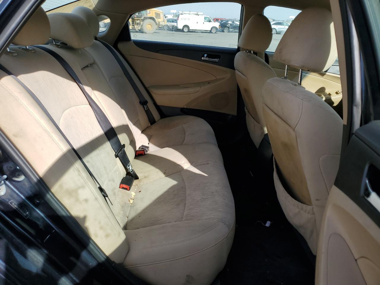 2013 Hyundai Sonata - Image 10