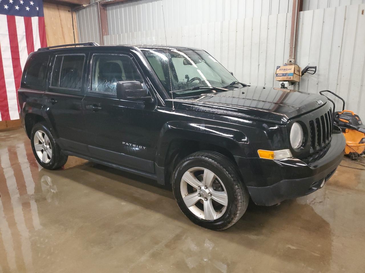 2015 Jeep Liberty (Patriot) - Image 4