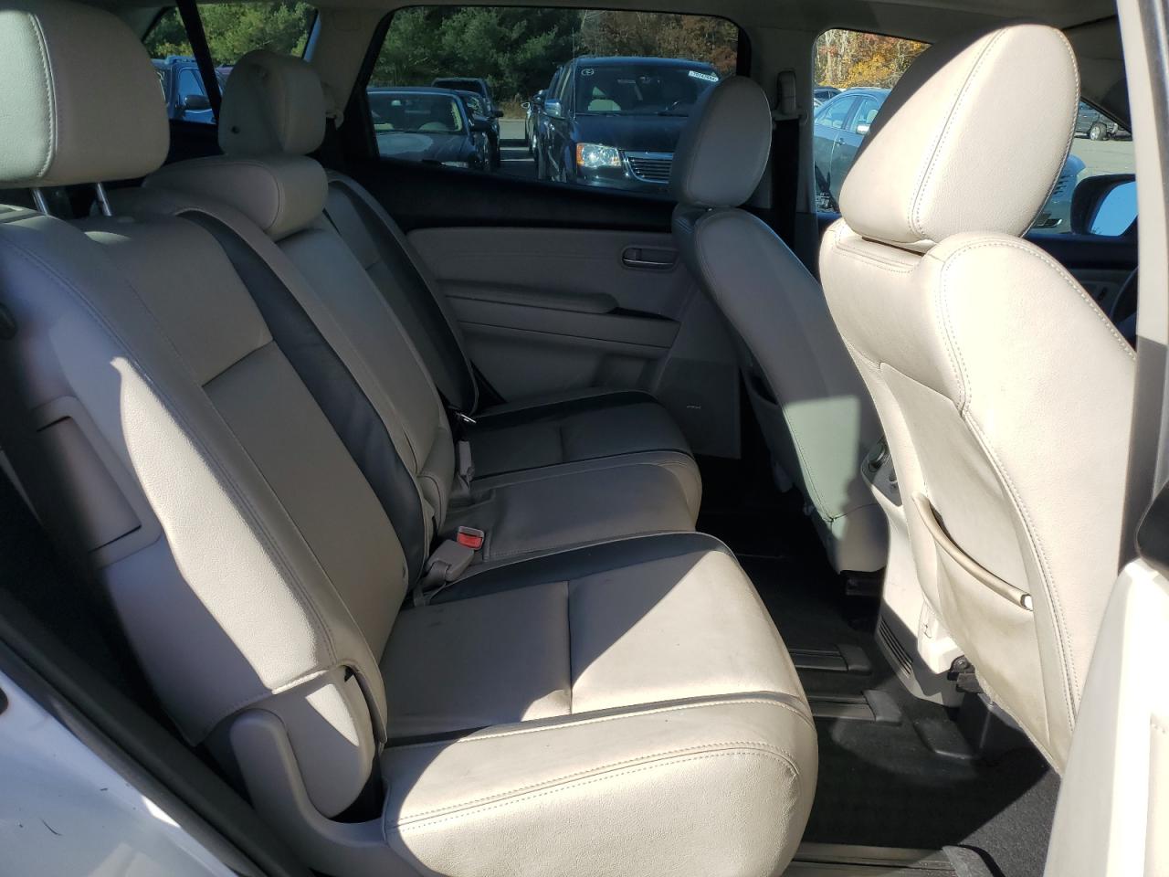 2009 Mazda CX-9 - Image 12