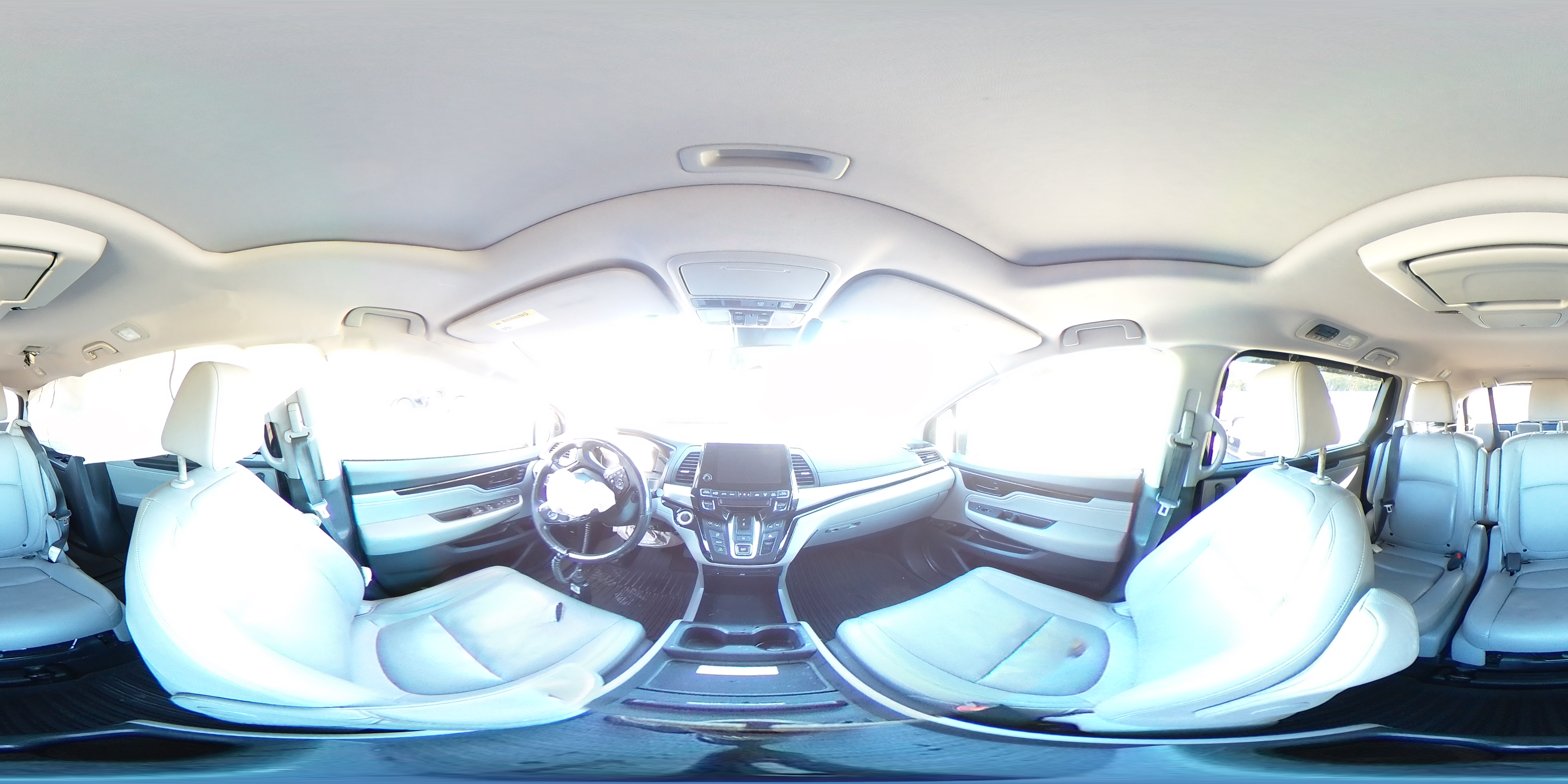 2018 Honda Odyssey - Image 16