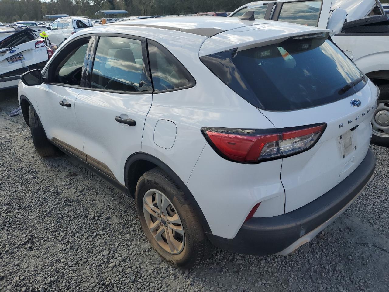 2020 Ford Escape - Image 2