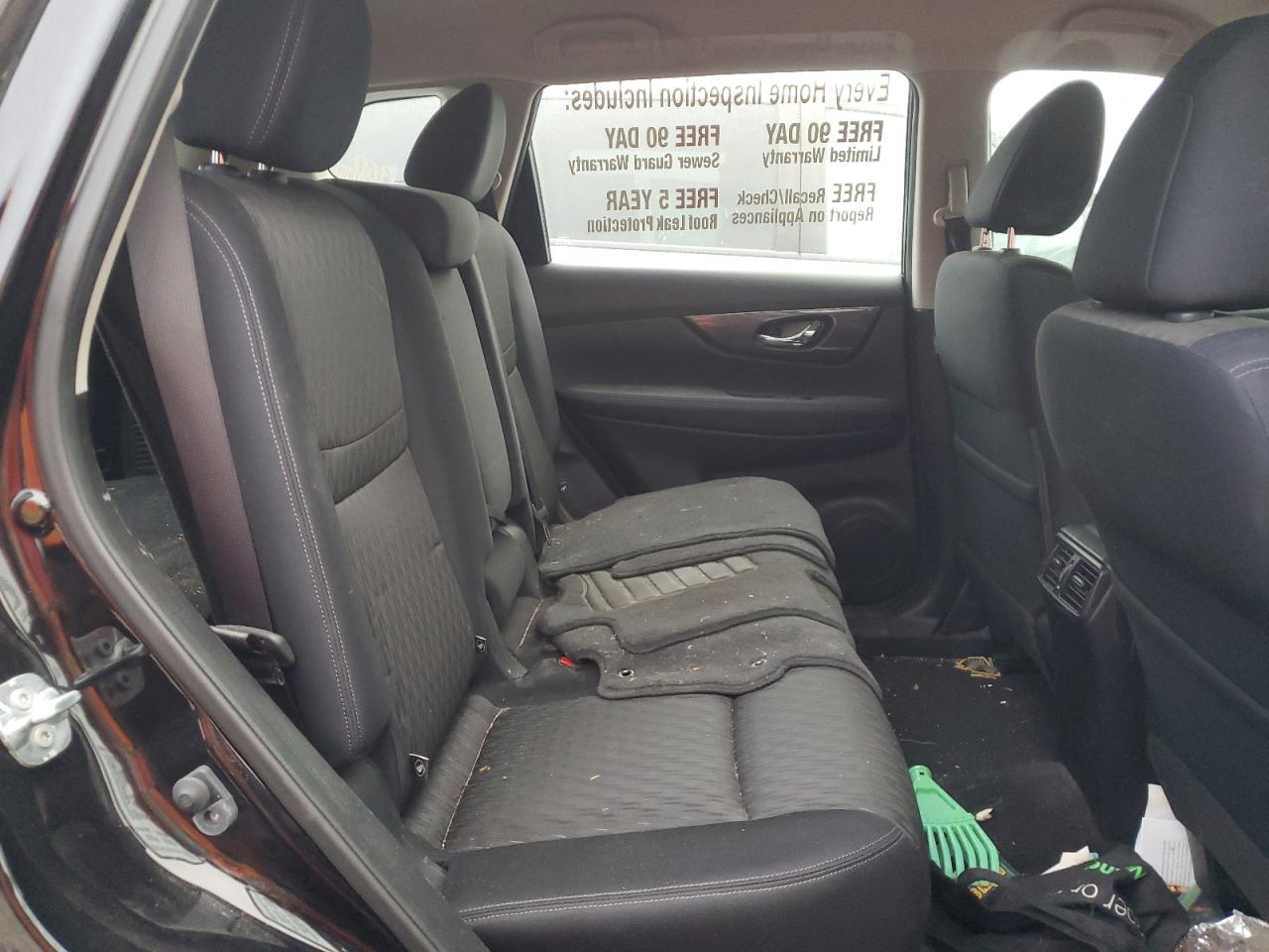 2017 Nissan Rogue - Image 11