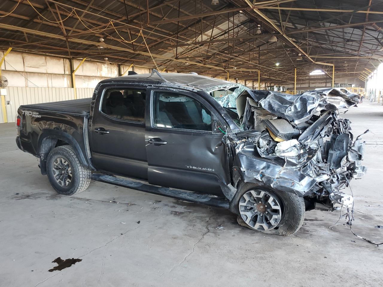 2021 Toyota Tacoma - Image 4
