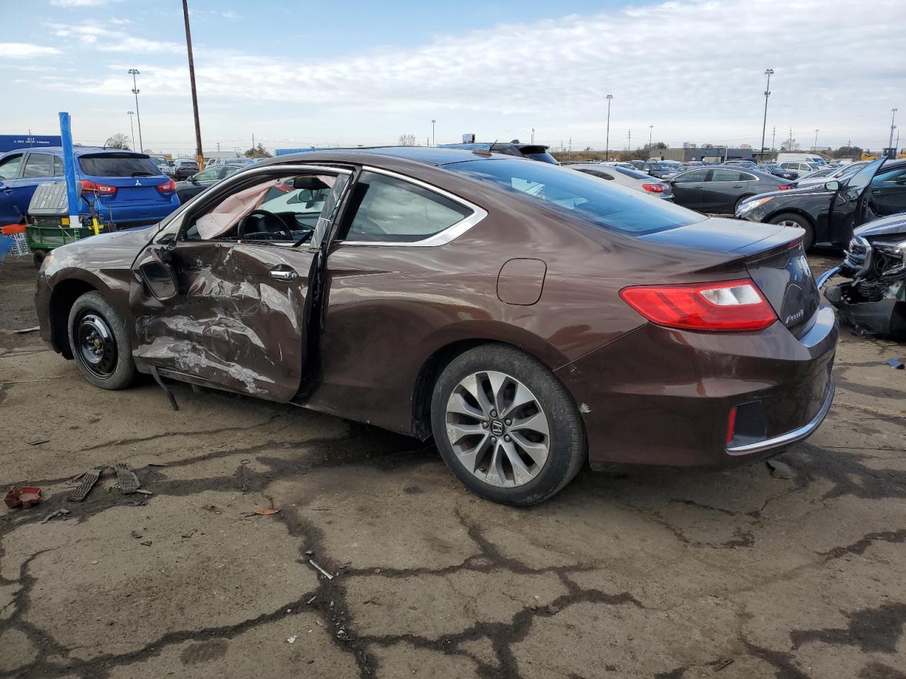 1HGCT1B81FA004723 2015 Honda Accord Exl