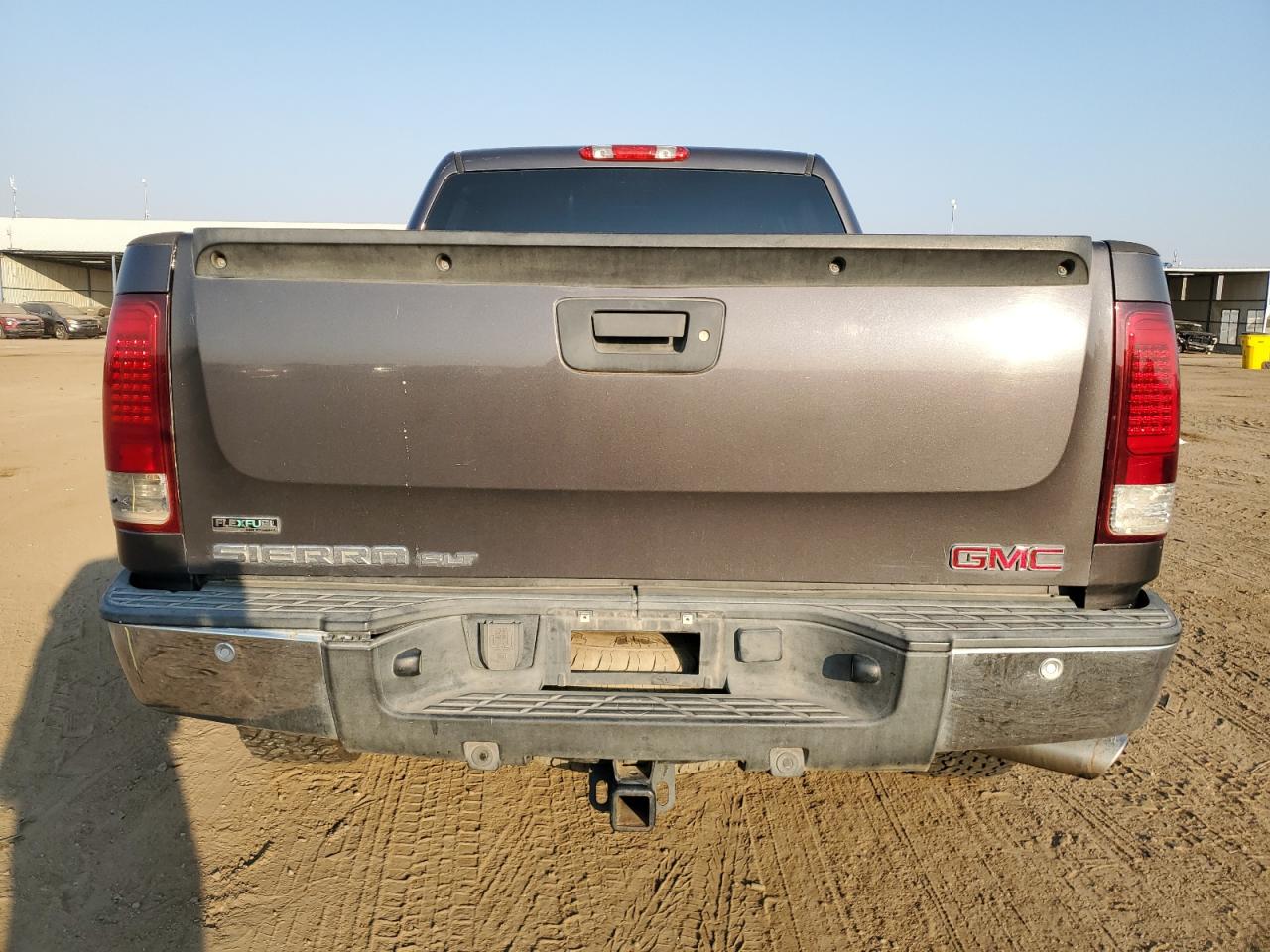 2011 GMC Sierra - Image 6