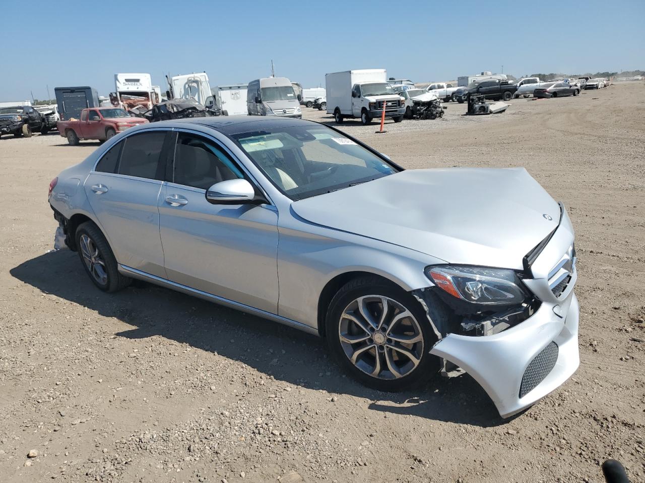 VIN 55SWF4KB5GU115492 2016 MERCEDES-BENZ C-CLASS no.4