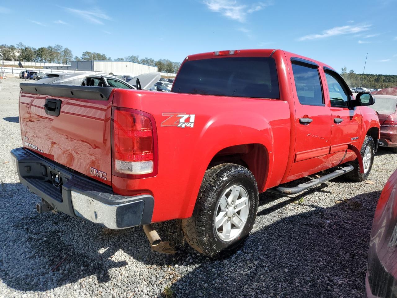 2011 GMC Sierra - Image 3