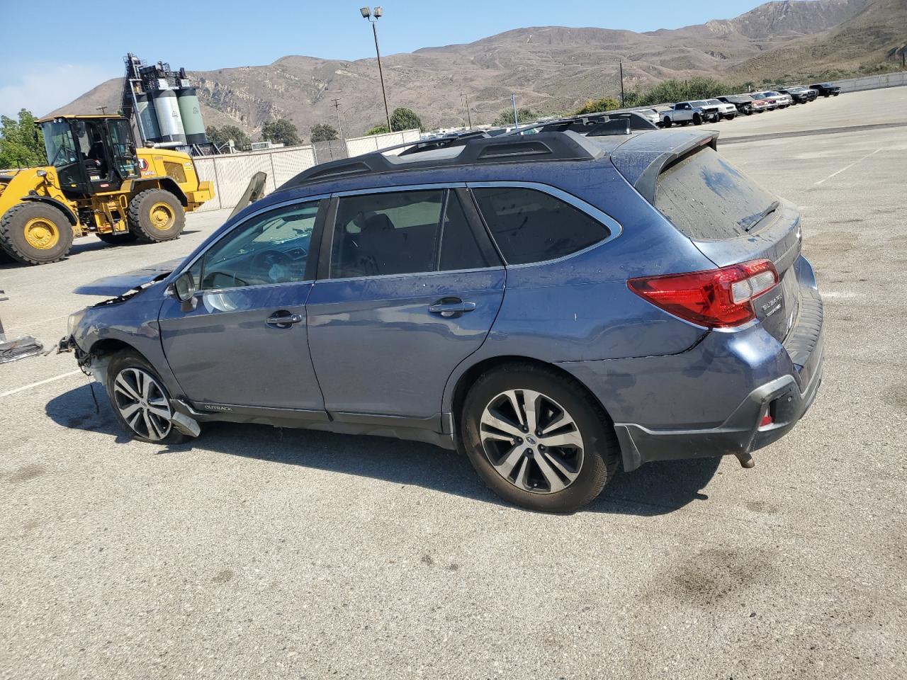 4S4BSENC6J3322351 2018 Subaru Outback 3.6R Limited