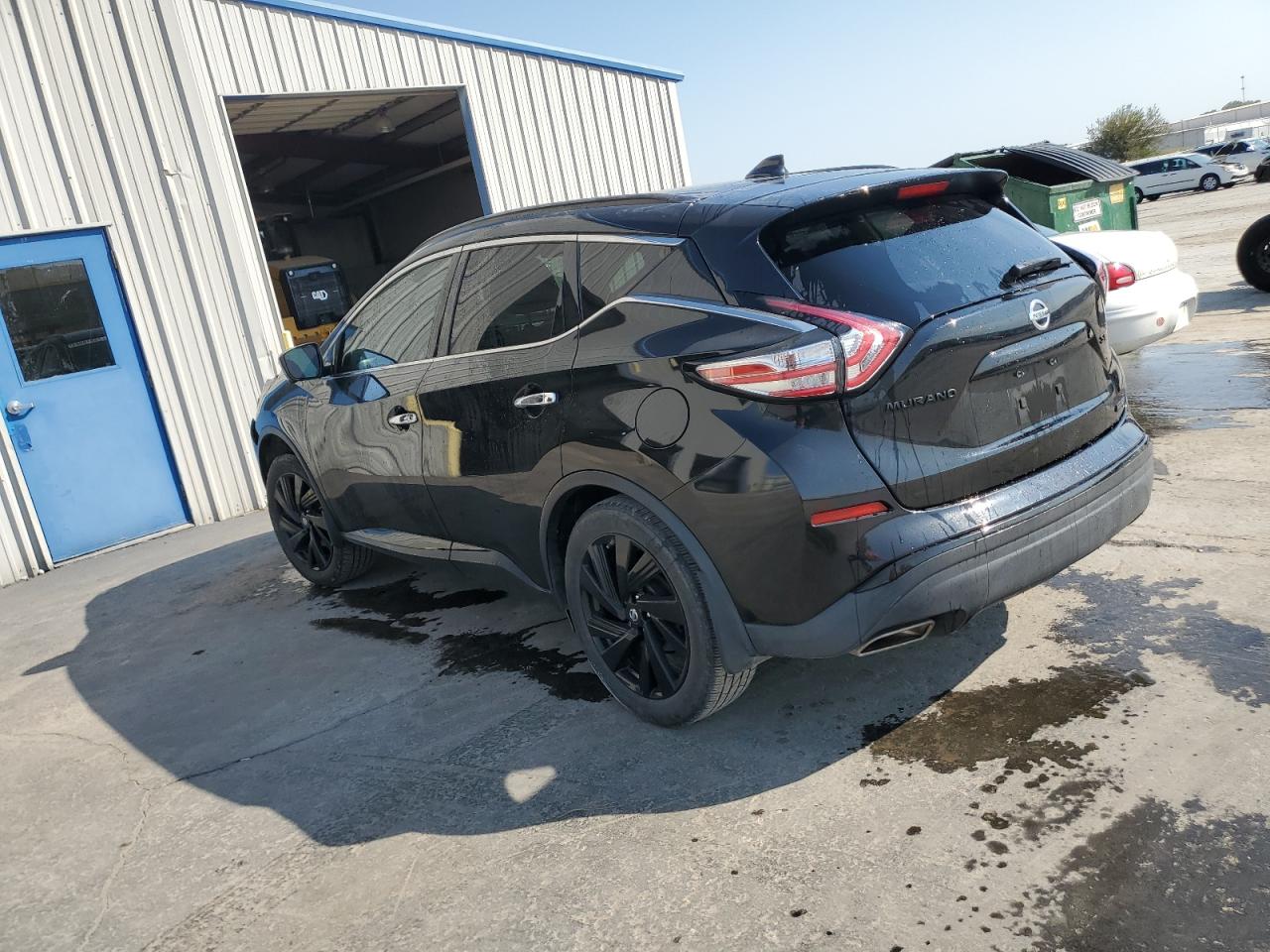 2018 Nissan Murano - Image 2