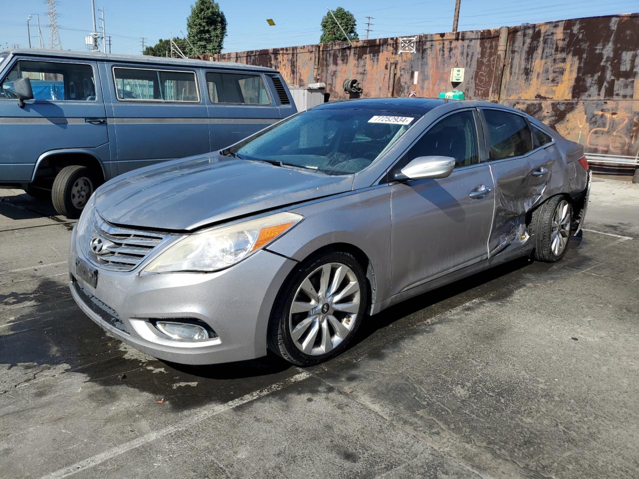 2013 HYUNDAI AZERA