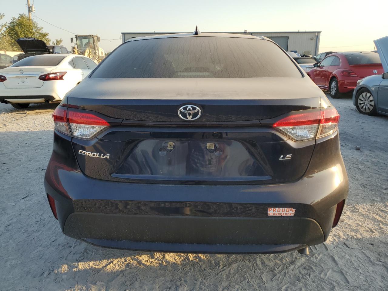 JTDEPMAE0MJ147731 2021 Toyota Corolla Le