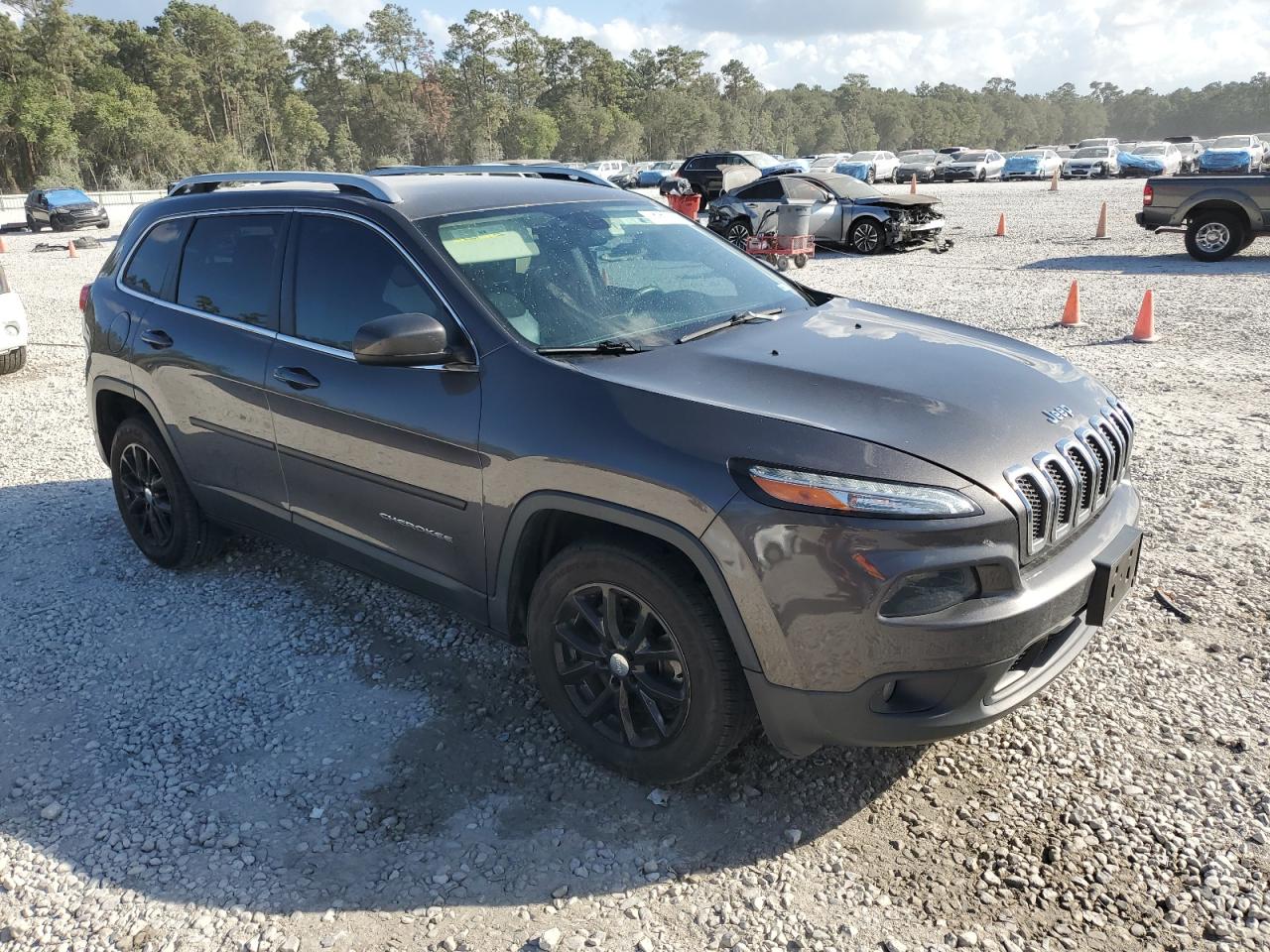 2018 Jeep Grand Cherokee - Image 4