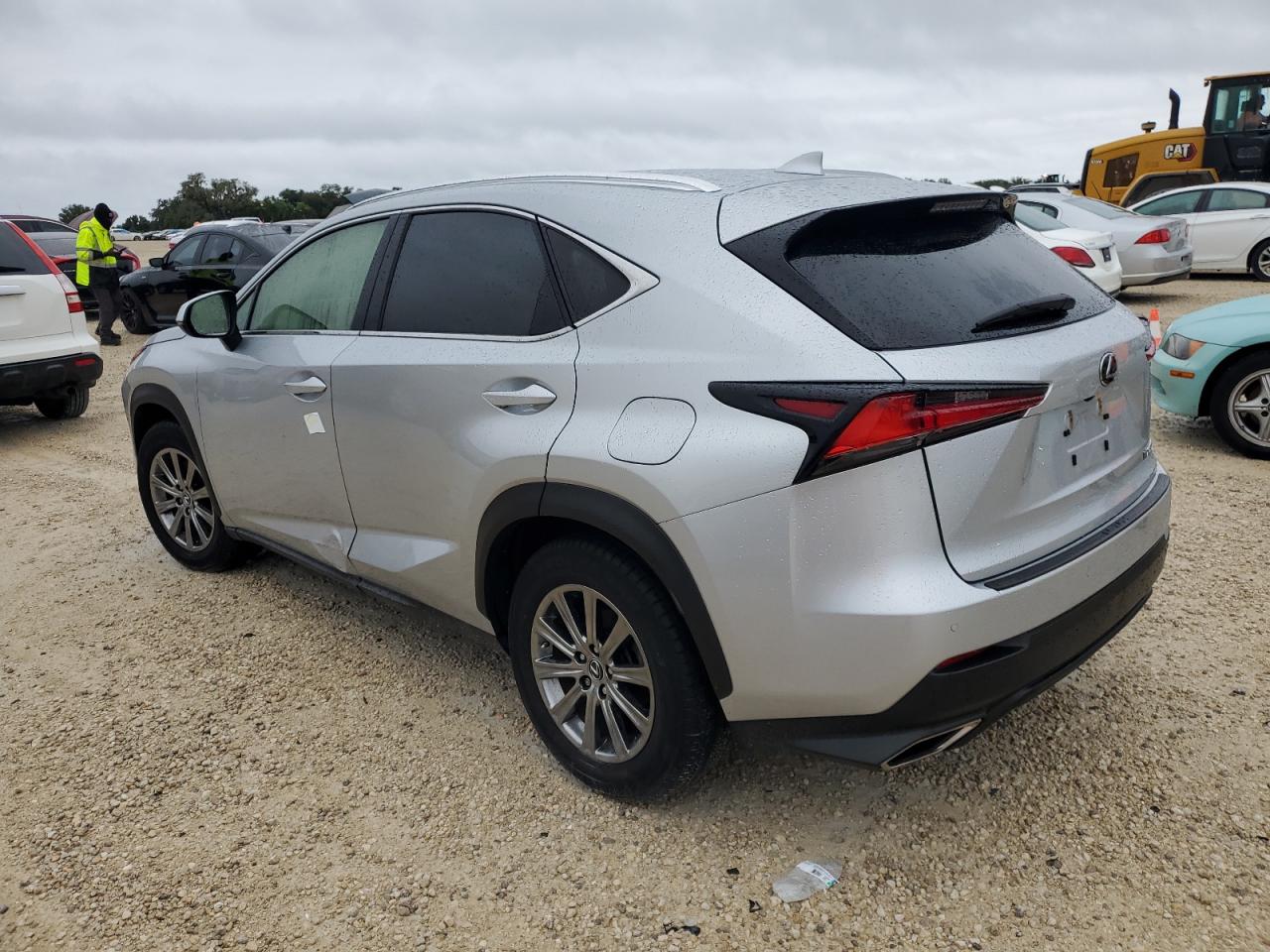 JTJYARBZ6K2122625 2019 LEXUS NX - Image 2