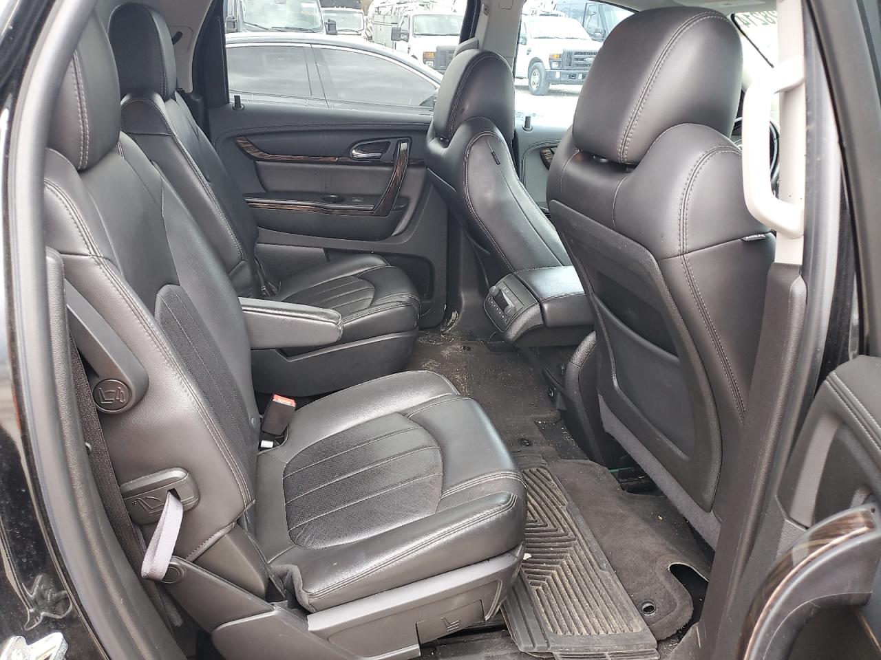 2016 GMC Acadia - Image 11