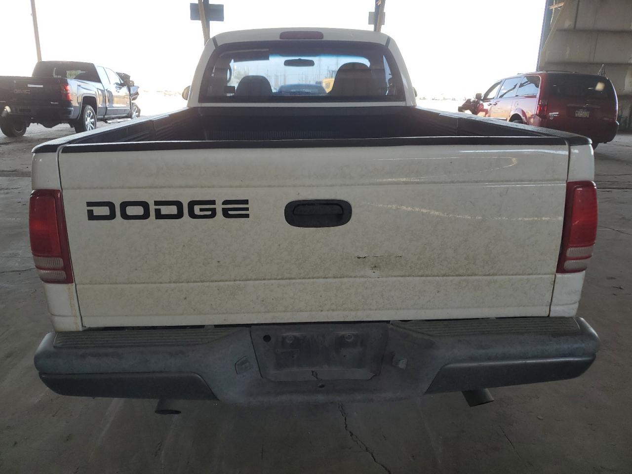 1B7FL16X02S714861 2002 Dodge Dakota Base