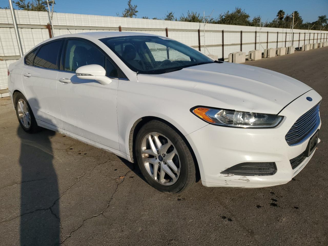 VIN 3FA6P0HD0GR397318 2016 FORD FUSION no.4