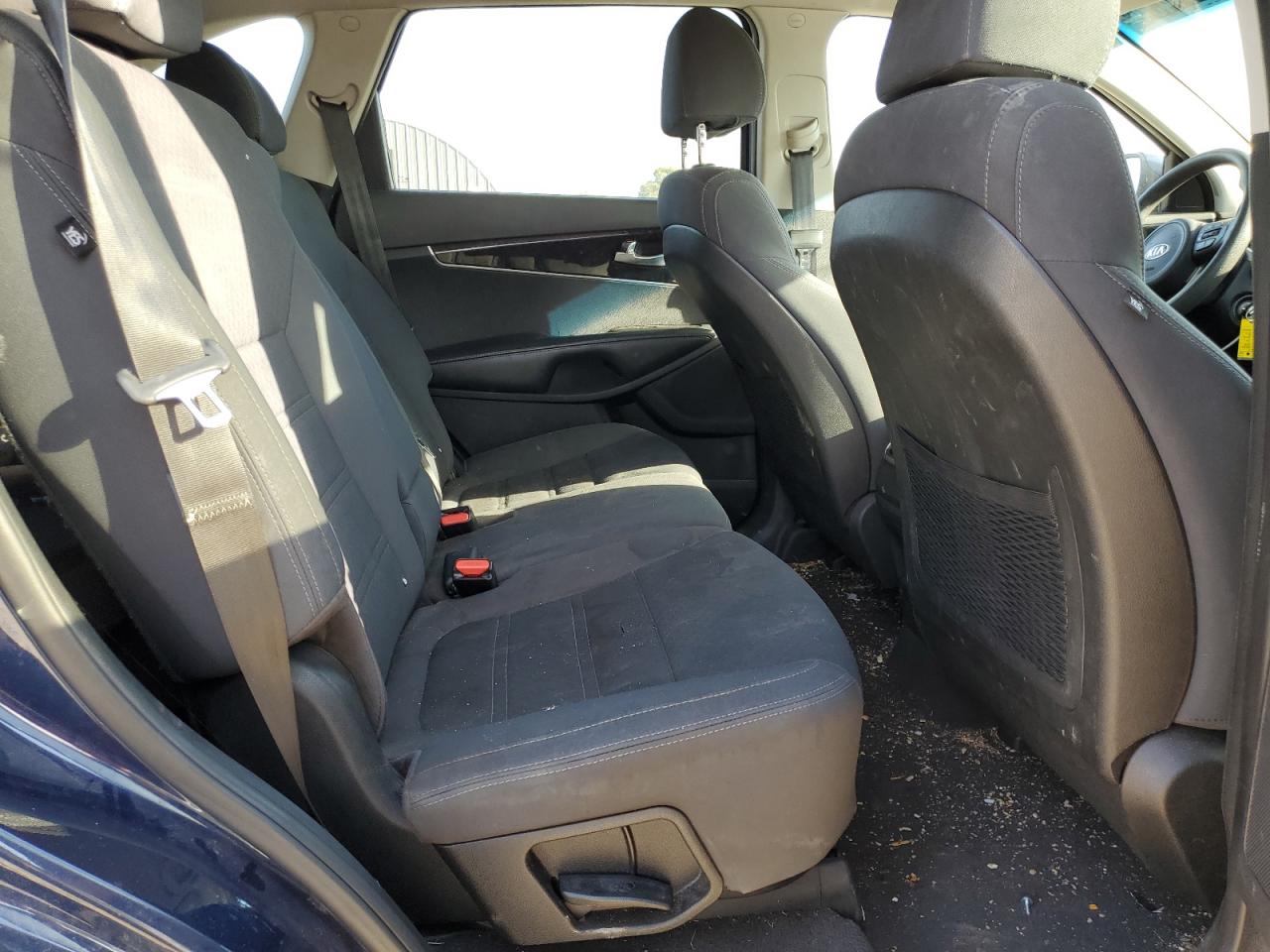2018 Kia Sorento - Image 11