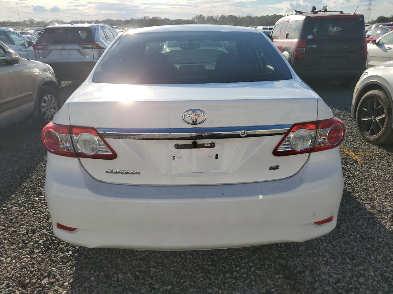 2011 Toyota Corolla Base VIN: JTDBU4EE4BJ104917 Lot: 73870794