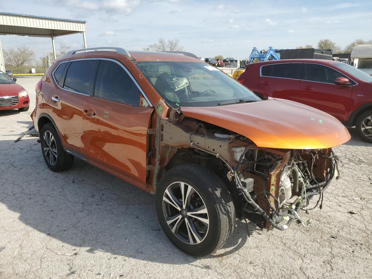 2017 Nissan Rogue - Image 4