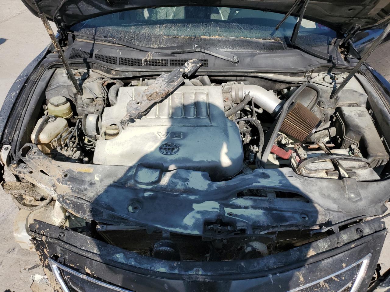 2010 Toyota Camry - Image 12