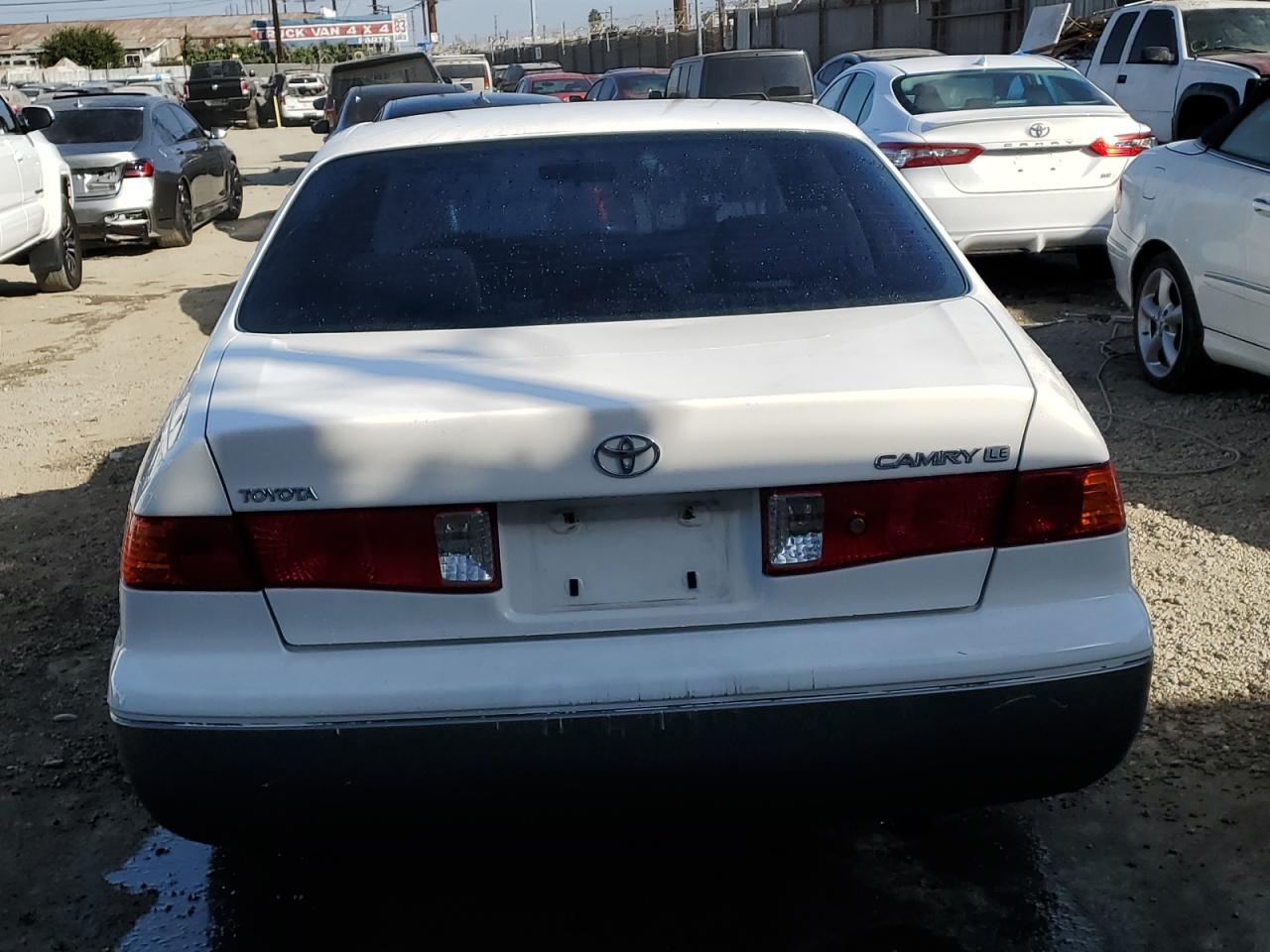 2000 Toyota Camry Ce VIN: JT2BG22K9Y0396366 Lot: 76614084