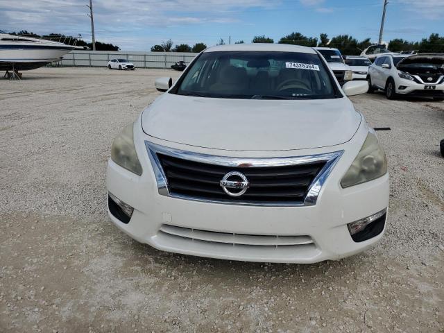  NISSAN ALTIMA 2015 Белый