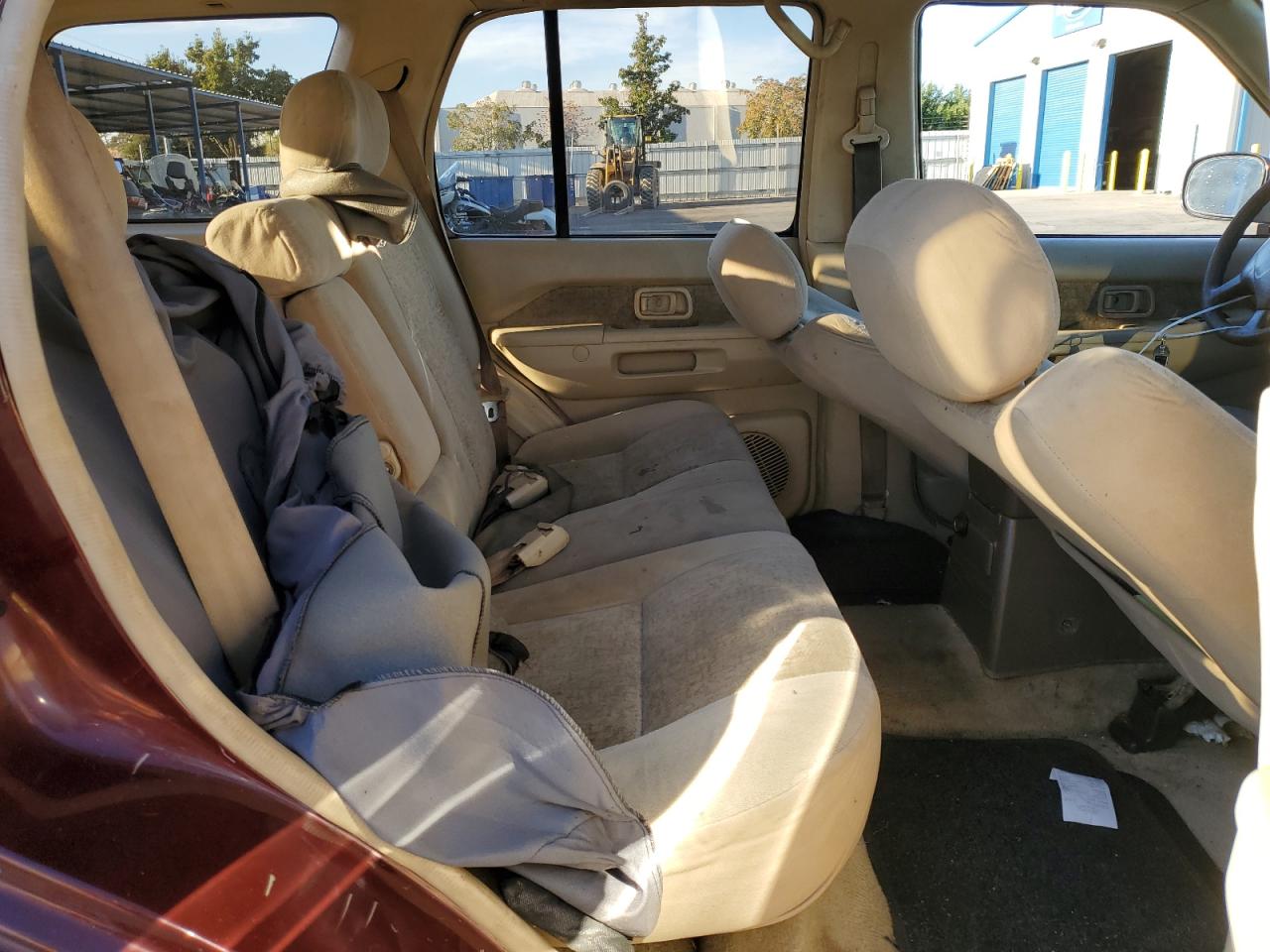 1996 Nissan Pathfinder - Image 11