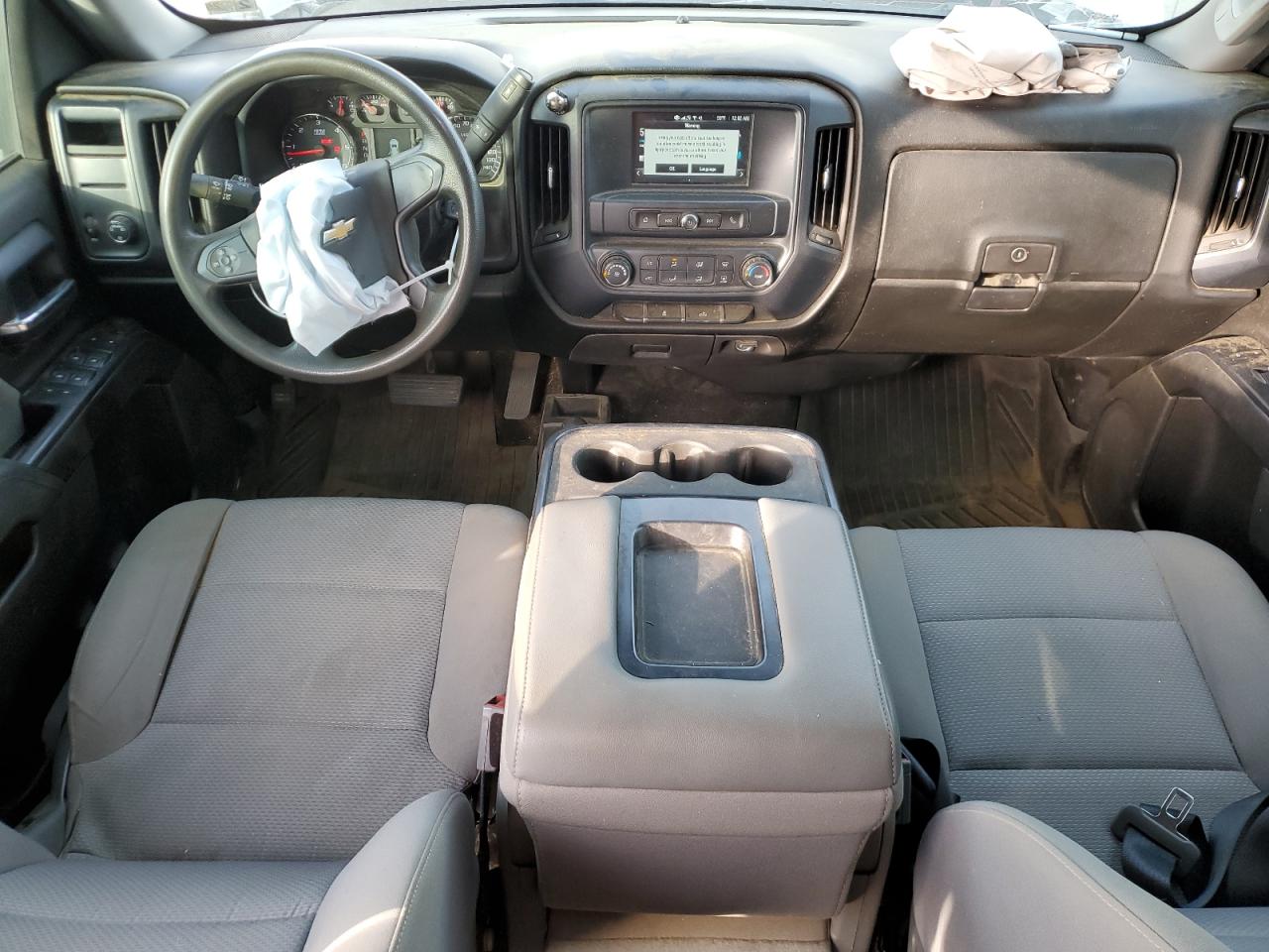 2018 Chevrolet Silverado K1500 Custom VIN: 3GCUKPEC1JG413517 Lot: 75990924